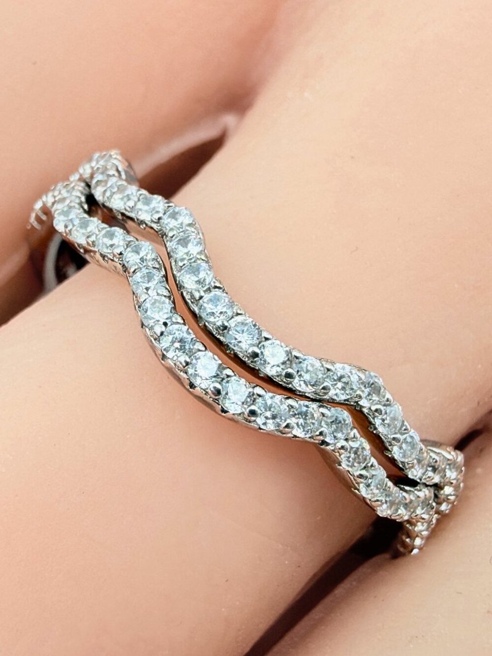 Modernist Marked Sterling Silver Rhodium Plated CZ Stackable Band Ring Sz 10